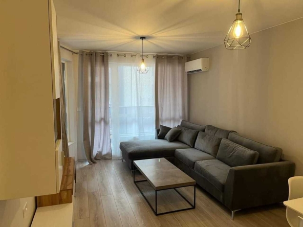 Дава се под наем Двустаен апартамент в Пловдив, Кършияка - 65 кв.м за 425 € - Снимка #1