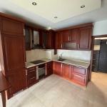 Дава се под наем Тристаен апартамент в София, Център - 100 кв.м за 739.5 € - Снимка #1