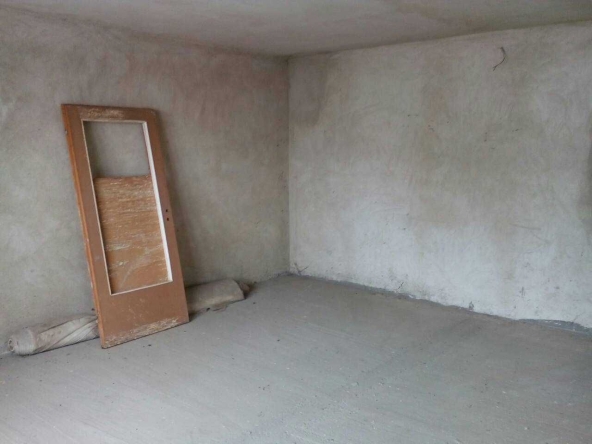 Тристаен апартамент в Търговище, Изток 1 - 127 кв.м за 494 €/кв.м - Снимка #1