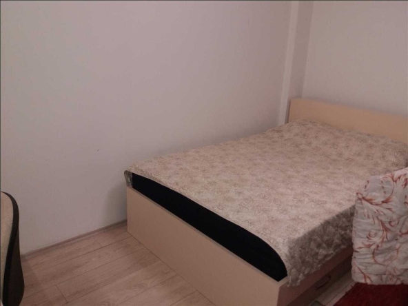 Дава се под наем Двустаен апартамент в Бургас, Изгрев - 66 кв.м за 193.8 € - Снимка #1