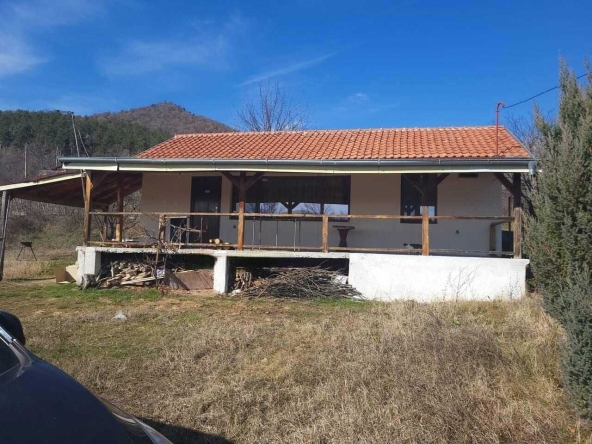 Къща в с. Песнопой, Област Пловдив - 100 кв.м за 750 €/кв.м - Снимка #1