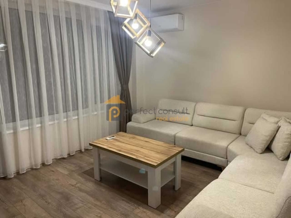 Дава се под наем Тристаен апартамент в Пловдив, Мараша - 86 кв.м за 648.21 € - Снимка #1