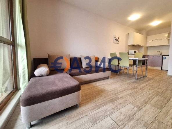 Двустаен апартамент в к.к. Слънчев бряг - 57 кв.м за 1002 €/кв.м - Снимка #1