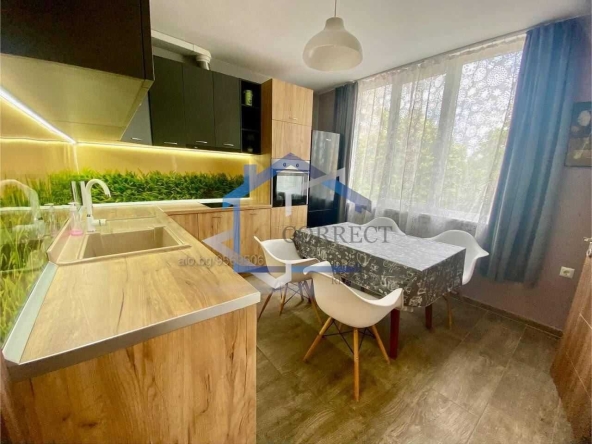 Дава се под наем Тристаен апартамент в с. Чайка, Област Варна - 100 кв.м за 765 € - Снимка #1