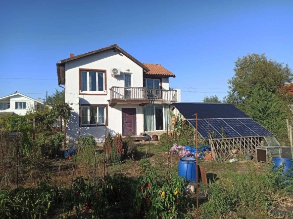 Къща в с. Полски извор, Област Бургас - 130 кв.м за 770 €/кв.м - Снимка #1