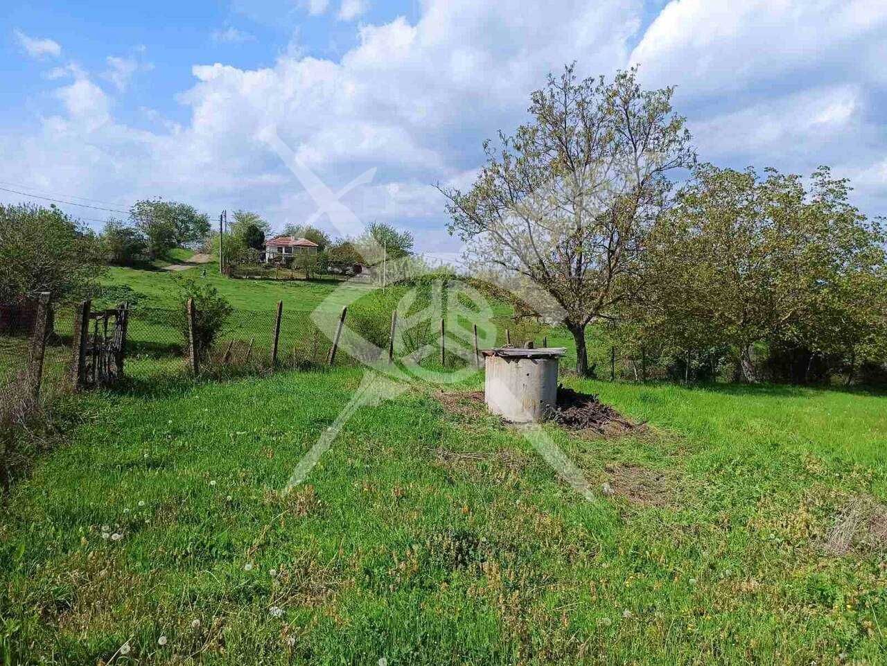 Парцел в с. Дебелт, Област Бургас - 1065 кв.м за 15 €/кв.м - Снимка #1