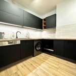 Тристаен апартамент в Пловдив, Каменица 1 - 104 кв.м за 1731 €/кв.м - Снимка #1