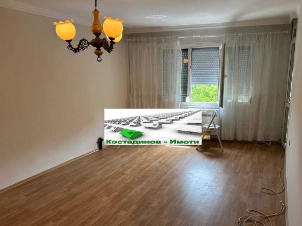 Тристаен апартамент в Пловдив, Кючук Париж - 69 кв.м за 1566 €/кв.м - Снимка #1