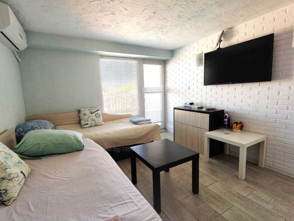 Дава се под наем Едностаен апартамент в Несебър - 20 кв.м за 128 € - Снимка #1