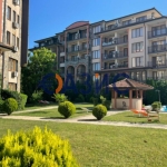 Хотел в Царево - 77 кв.м за 1065 €/кв.м - Снимка #1