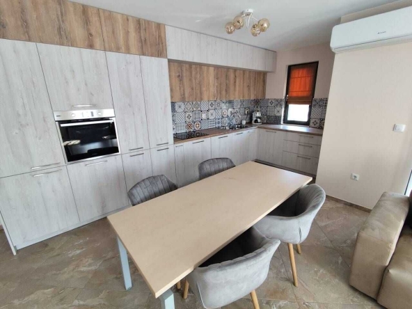 Многостаен апартамент в Пловдив, Център - 140 кв.м за 2172 €/кв.м - Снимка #1