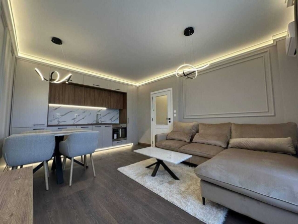 Двустаен апартамент в Пловдив, Христо Смирненски - 60 кв.м за 1063 €/кв.м - Снимка #1