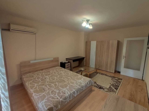 Дава се под наем Двустаен апартамент в Бургас, Меден рудник - зона А - 54 кв.м за 127.5 € - Снимка #1