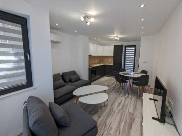 Дава се под наем Двустаен апартамент в Пловдив, Кючук Париж - 68 кв.м за 388.62 € - Снимка #1