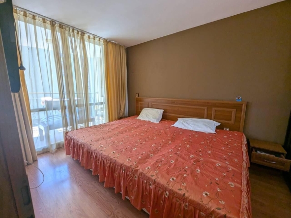 Двустаен апартамент в Бургас, Долно Езерово - 63 кв.м за 969 €/кв.м - Снимка #1