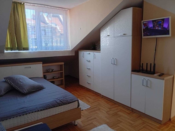 Дава се под наем Едностаен апартамент в Бургас, Лазур - 53 кв.м за 357 € - Снимка #1