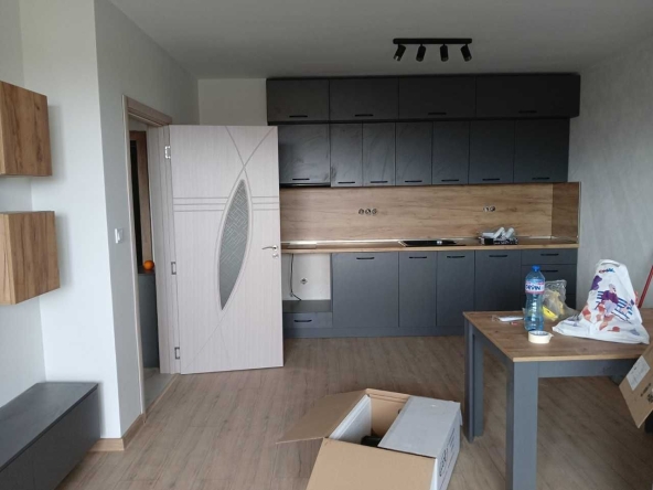 Двустаен апартамент в Пловдив, Център - 70 кв.м за 1858 €/кв.м - Снимка #1