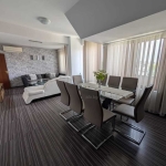 Дава се под наем Тристаен апартамент в Пловдив, Център - 90 кв.м за 612 € - Снимка #1