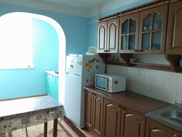 Дава се под наем Двустаен апартамент в София, Триъгълника - 70 кв.м за 350 € - Снимка #1