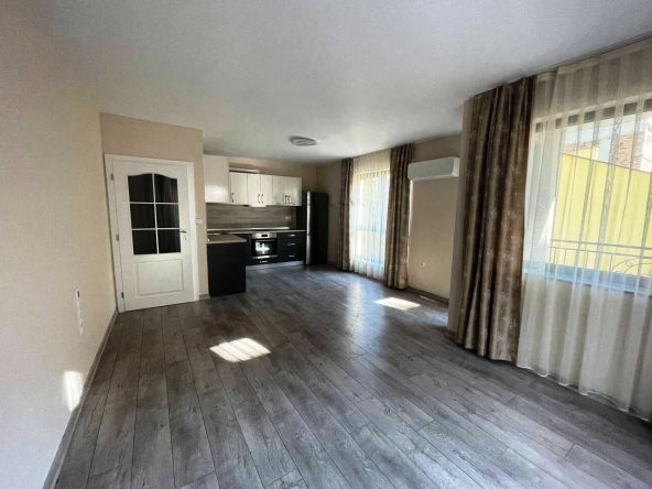 Двустаен апартамент в Пловдив, Център - 71 кв.м за 736 €/кв.м - Снимка #1