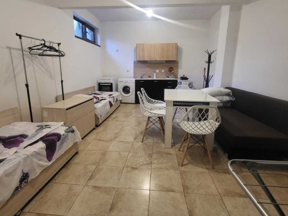 Дава се под наем Двустаен апартамент в Несебър - 40 кв.м за 125 € - Снимка #1