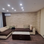 Дава се под наем Тристаен апартамент в София, Малинова долина - 120 кв.м за 925 € - Снимка #1