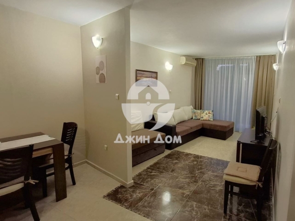 Двустаен апартамент в к.к. Слънчев бряг - 69 кв.м за 985 €/кв.м - Снимка #1
