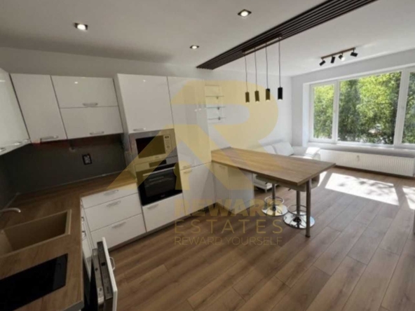 Тристаен апартамент в София, Младост 1 - 65 кв.м за 3016 €/кв.м - Снимка #1