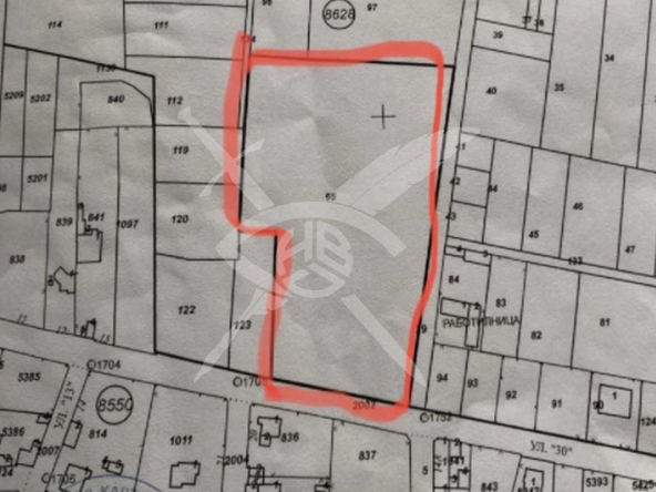 Парцел в София, Враждебна - 12998 кв.м за 19 €/кв.м - Снимка #1