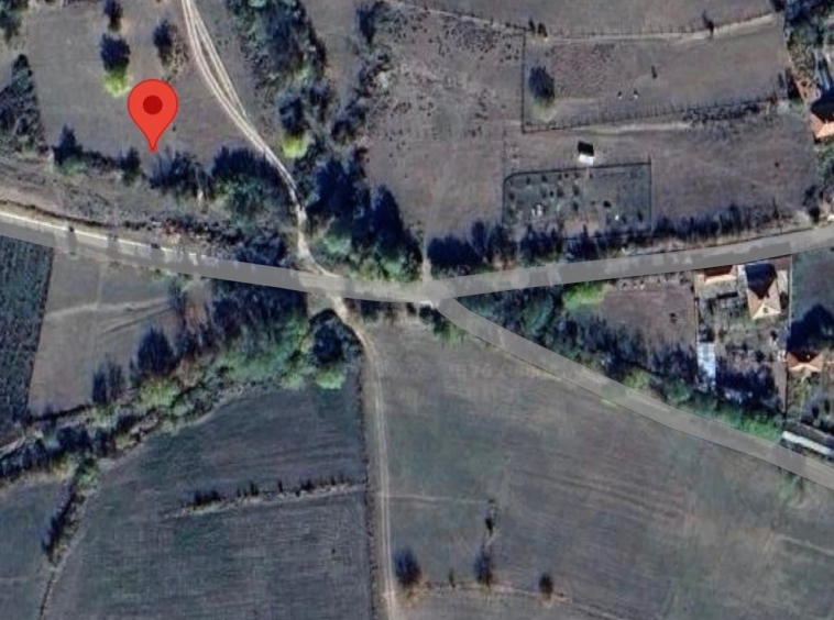 Земеделски имот в с. Царимир, Област Пловдив -  кв.м за 2550 €/дка - Снимка #1