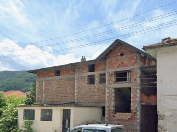 Къща в София, Бояна - 650 кв.м за 236 €/кв.м - Снимка #1