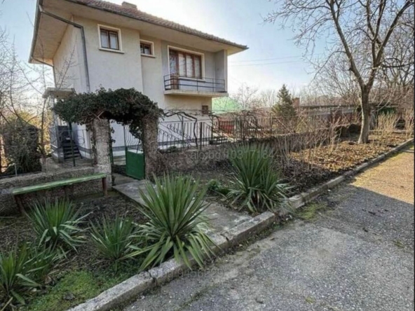 Къща в Сливен, Българка - 180 кв.м за 445 €/кв.м - Снимка #1