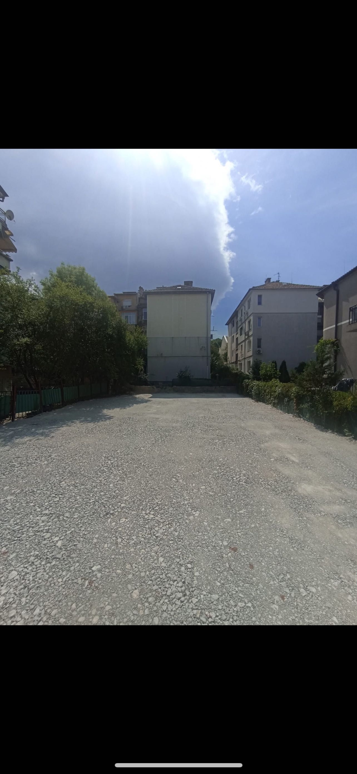 Дава се под наем Гараж / Паркомясто в София, Лозенец - 15 кв.м за 112.2 € - Снимка #1
