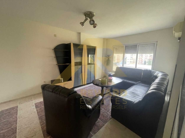 Четиристаен апартамент в София, Дружба 2 - 110 кв.м за 2164 €/кв.м - Снимка #1
