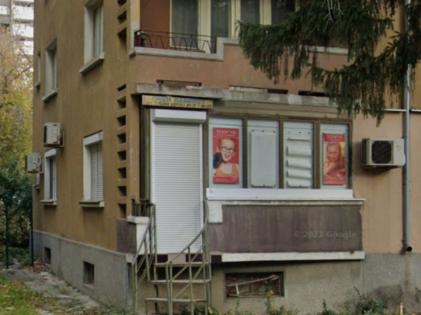 Двустаен апартамент в Добрич, Център - 80 кв.м за 1243 €/кв.м - Снимка #1