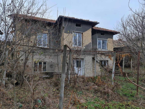 Къща в с. Съединение, Област Търговище - 150 кв.м за 113 €/кв.м - Снимка #1