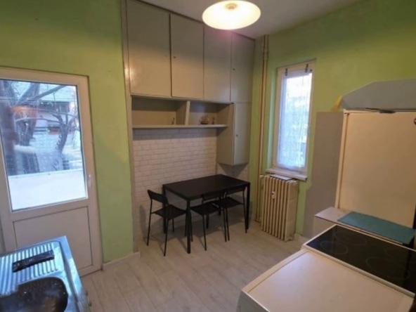 Дава се под наем Двустаен апартамент в София, Център - 56 кв.м за 497.25 € - Снимка #1