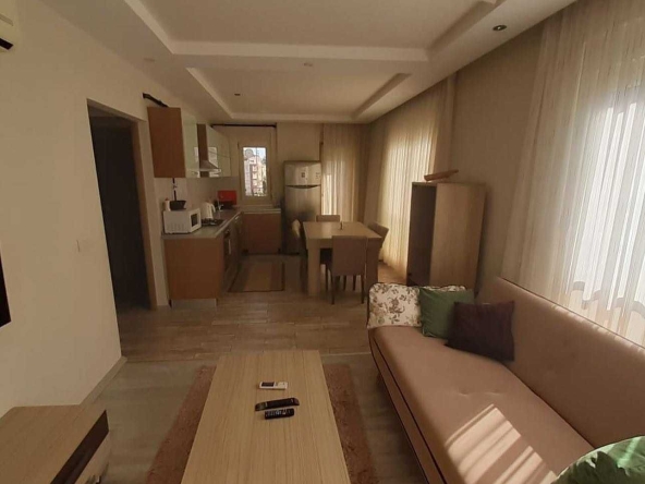 Дава се под наем Двустаен апартамент в Пловдив, Кючук Париж - 70 кв.м за 306 € - Снимка #1