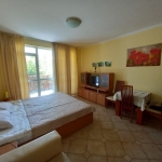 Дава се под наем Едностаен апартамент в к.к. Слънчев бряг - 40 кв.м за 25.5 € - Снимка #1