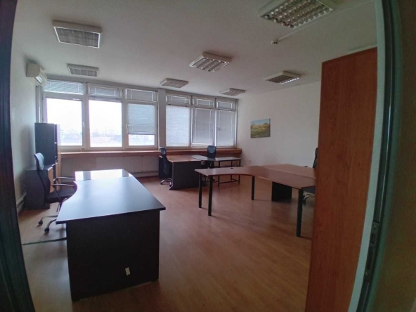 Дава се под наем Офис в София, Разсадника - 45 кв.м за 428.4 € - Снимка #1