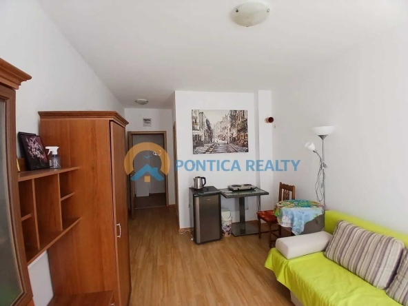Едностаен апартамент в к.к. Слънчев бряг - 27 кв.м за 605 €/кв.м - Снимка #1