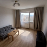Дава се под наем Двустаен апартамент в Перник, Изток - 60 кв.м за 398.82 € - Снимка #1