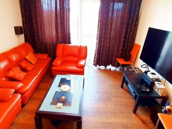 Едностаен апартамент в Бургас, Изгрев - 42 кв.м за 1065 €/кв.м - Снимка #1