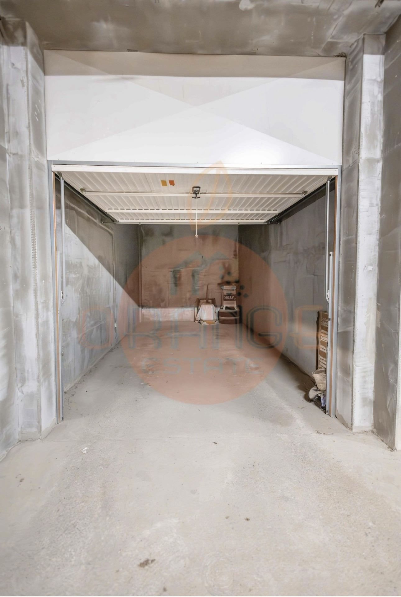 Гараж / Паркомясто в София, Витоша - 34 кв.м за 825 €/кв.м - Снимка #1