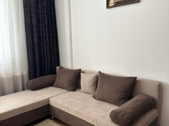 Дава се под наем Двустаен апартамент в Варна, Генералите - 60 кв.м за 357 € - Снимка #1