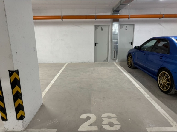 Дава се под наем Гараж / Паркомясто в София, Полигона - 13 кв.м за 102 € - Снимка #1