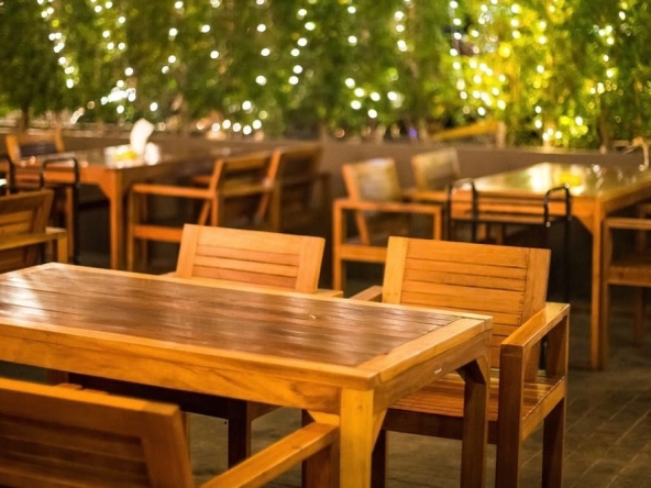 Заведение в Силистра, Запад - 270 кв.м за 1593 €/кв.м - Снимка #1