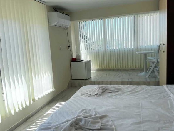 Дава се под наем Едностаен апартамент в Поморие - 20 кв.м за 200 € - Снимка #1