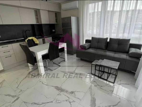 Дава се под наем Двустаен апартамент в Варна, Възраждане 1 - 60 кв.м за 600 € - Снимка #1