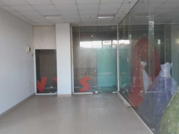 Магазин в Велико Търново, Център - 32 кв.м за 797 €/кв.м - Снимка #1